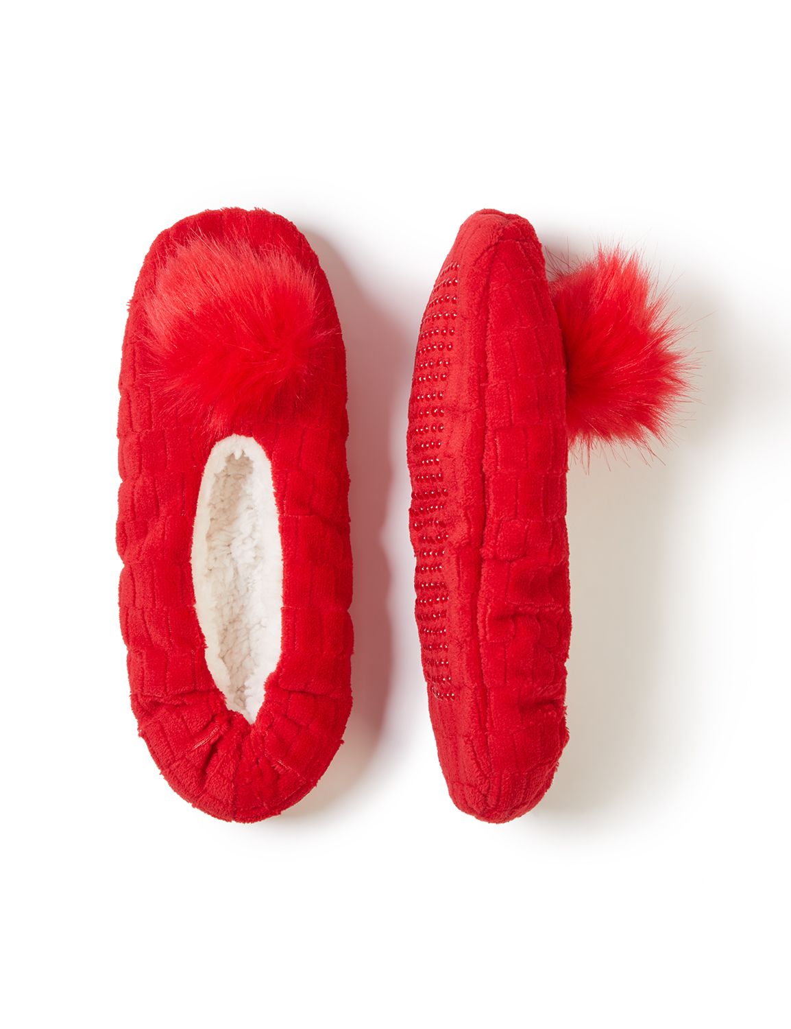 Cozy Pom Pom Slipper